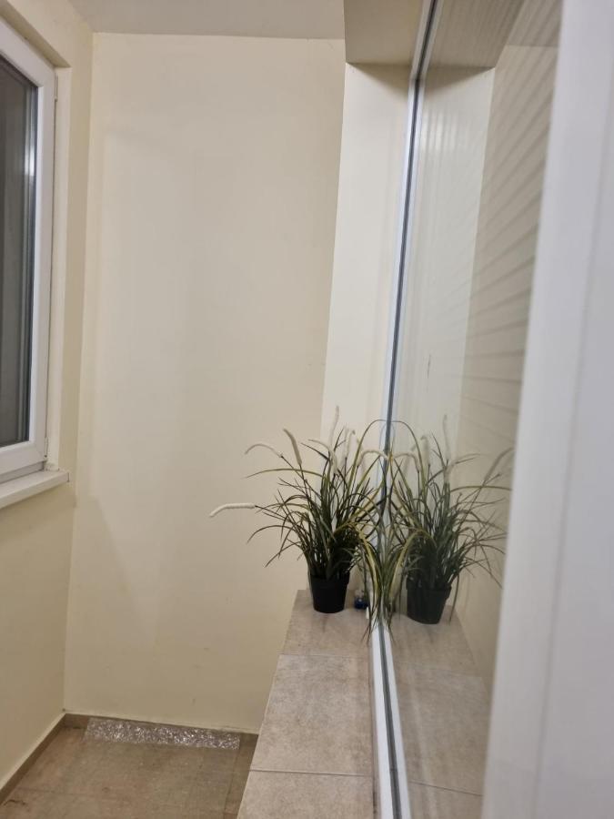 Апартамент Медика Ruse Ngoại thất bức ảnh